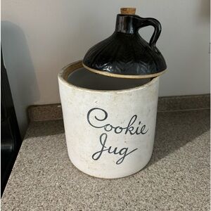 Vintage Cookie Jar (cookie jug)